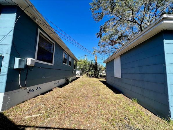 saint-petersburg-florida-81387809 picture