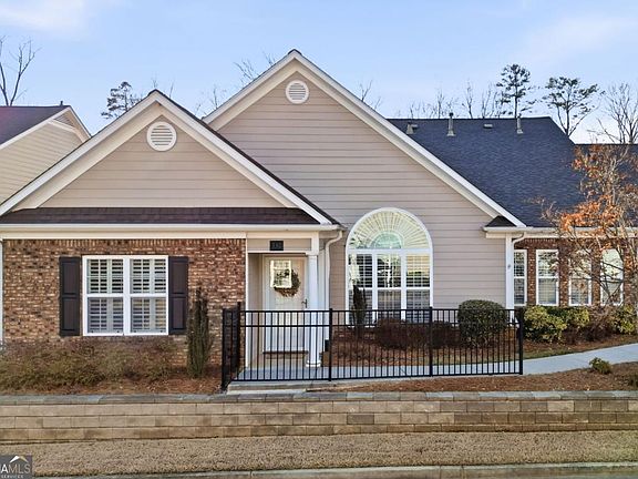 2nd image of 226 Hames Rd Unit 330