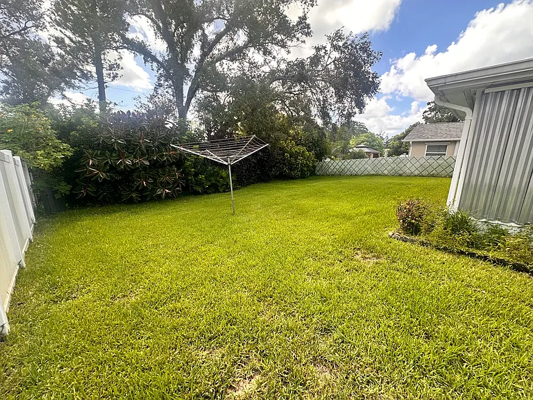 1144 San Remo Dr — Photo 5