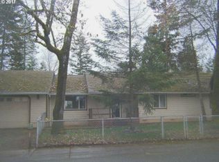 413 Addison Ln, Cave Junction, OR 97523