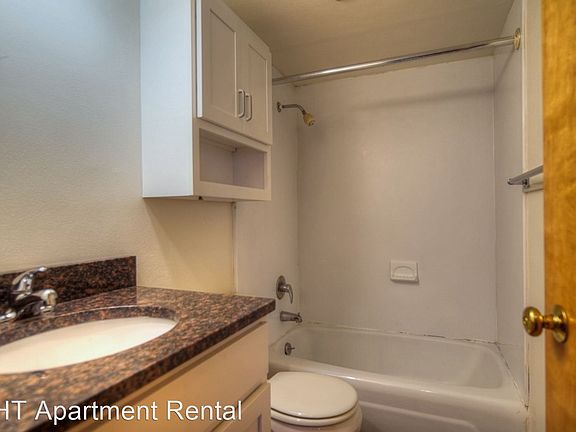 5th image of 237 W Lakelawn Pl #9021453