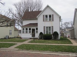 1124 Avenue C, Fort Madison, IA 52627
