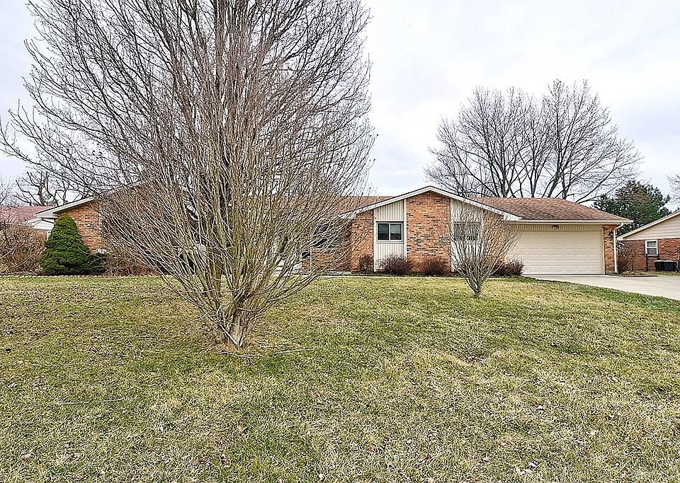 1st image of 2314 S Old Oaks Dr