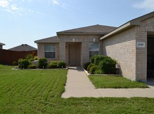 2509 Castle Pines Dr, Burleson, TX 76028