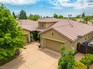643 Woodacre Dr, Redding, CA 96002