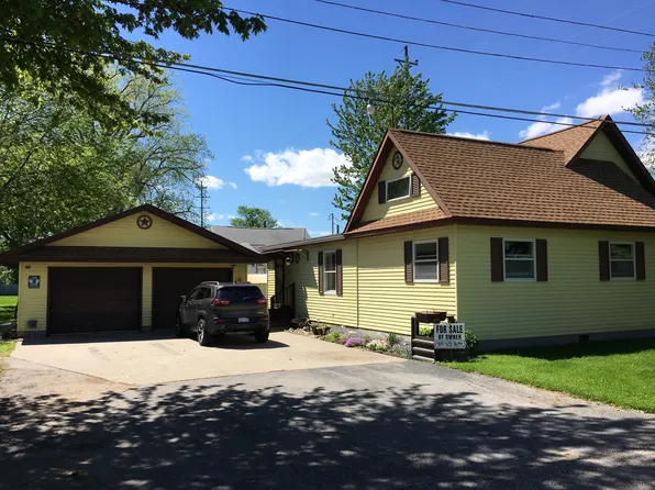 245 E Mahoney, Merrill, MI 48637