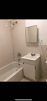 Rented by Voro, LLC | media 16