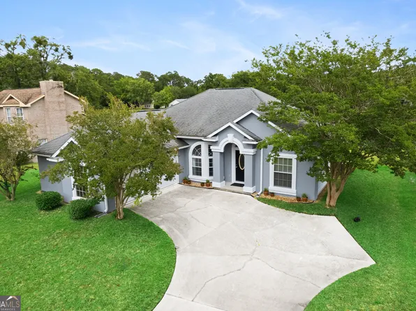 400 Flamingo Dr, Saint Marys, GA 31558