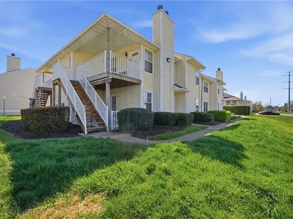 613 Pylon Ct, Virginia Beach, VA 23462