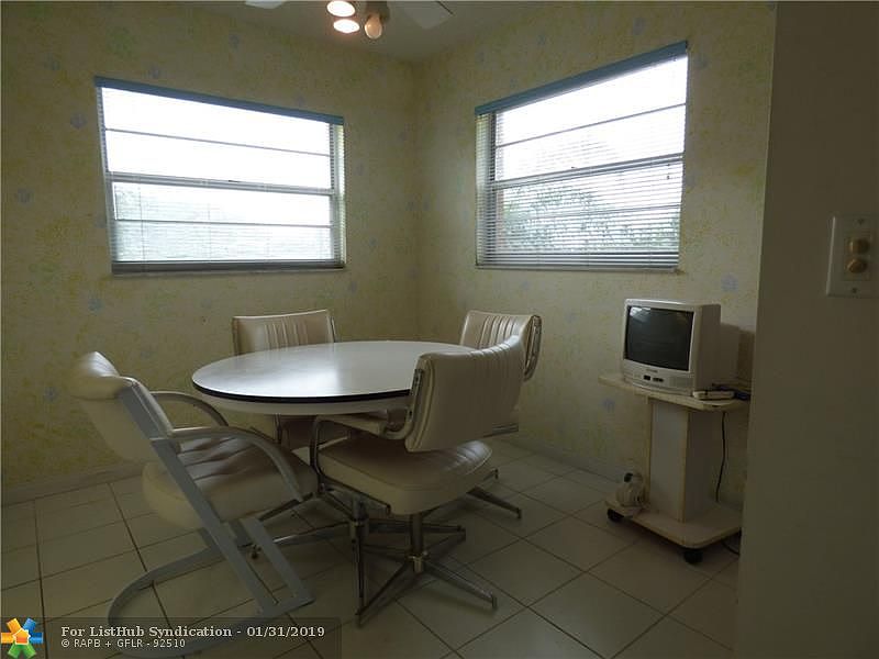 1st image of 1501 SW 131st Way APT 314-P