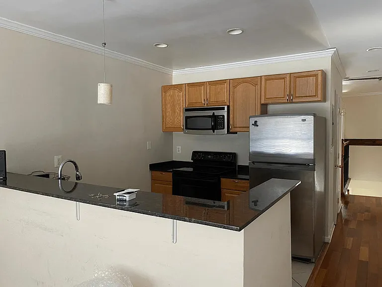 1413 Meridian Pl NW #2 — Photo 7