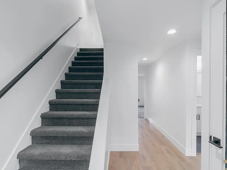 4100 Lake Washington Blvd N #D104 — Photo 9