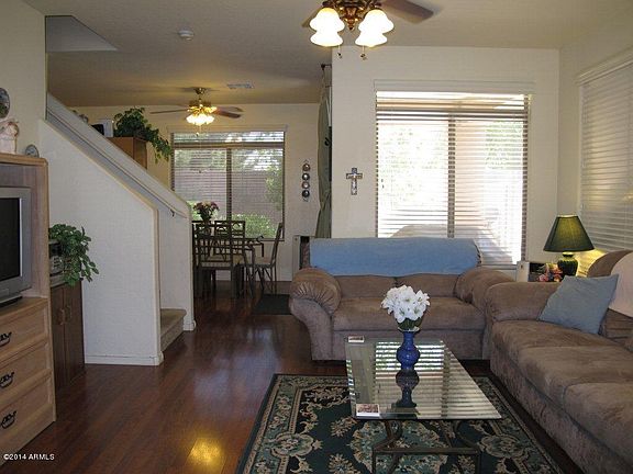 5th image of 2541 E Flintlock Pl