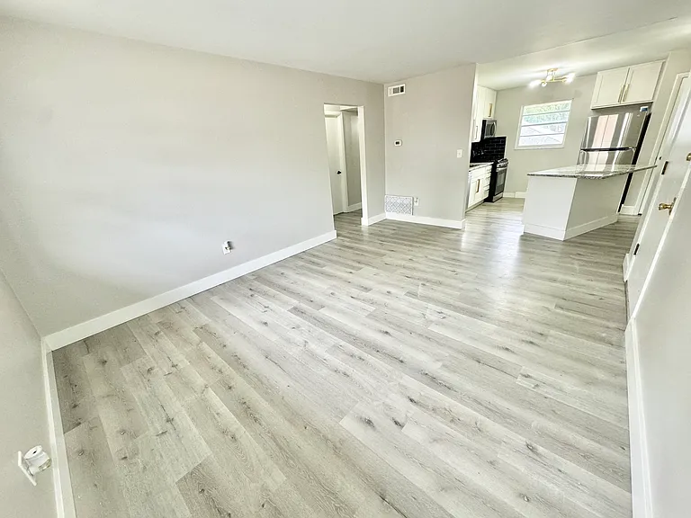 1540 Glenn Ave #A — Photo 7