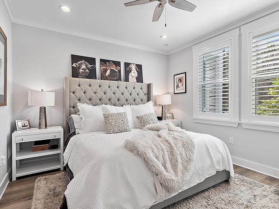 3rd image of 16 Riker Ave