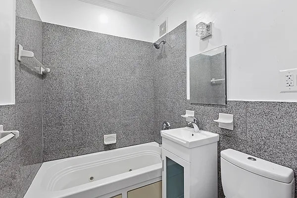 Rented by Douglas Elliman | media 15