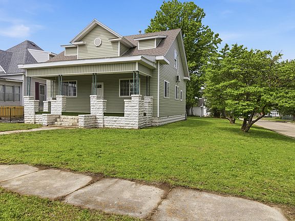 3rd image of 620 6th Street