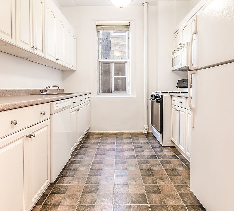 1st image of 201 W 92nd St APT 2D