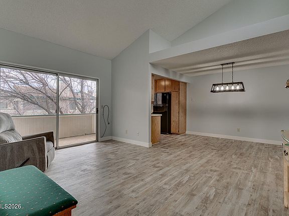 3rd image of 2507 Sycamore Glen Dr APT 5