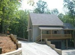 915 Creek Dr, Monterey, TN 38574
