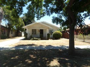 4576 E Iowa Ave, Fresno, CA 93702