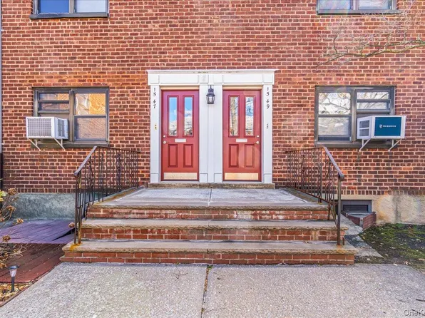 15-49 160th Street #6-145, Whitestone, NY 11357