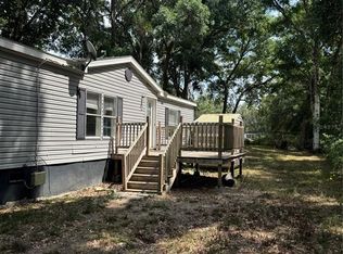 39204 Bay Ave, Zephyrhills, FL 33540