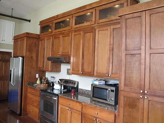 3rd image of 601 Court St Ste 101