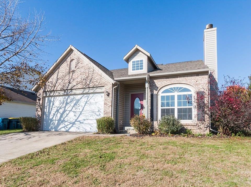 1st image of 9956 Fountain Cove Ln