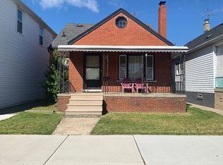 12007 Sobieski St, Hamtramck, MI 48212