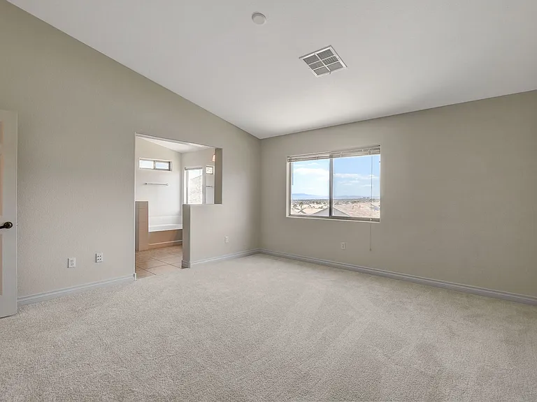 10649 Tuckermans Ave — Photo 28