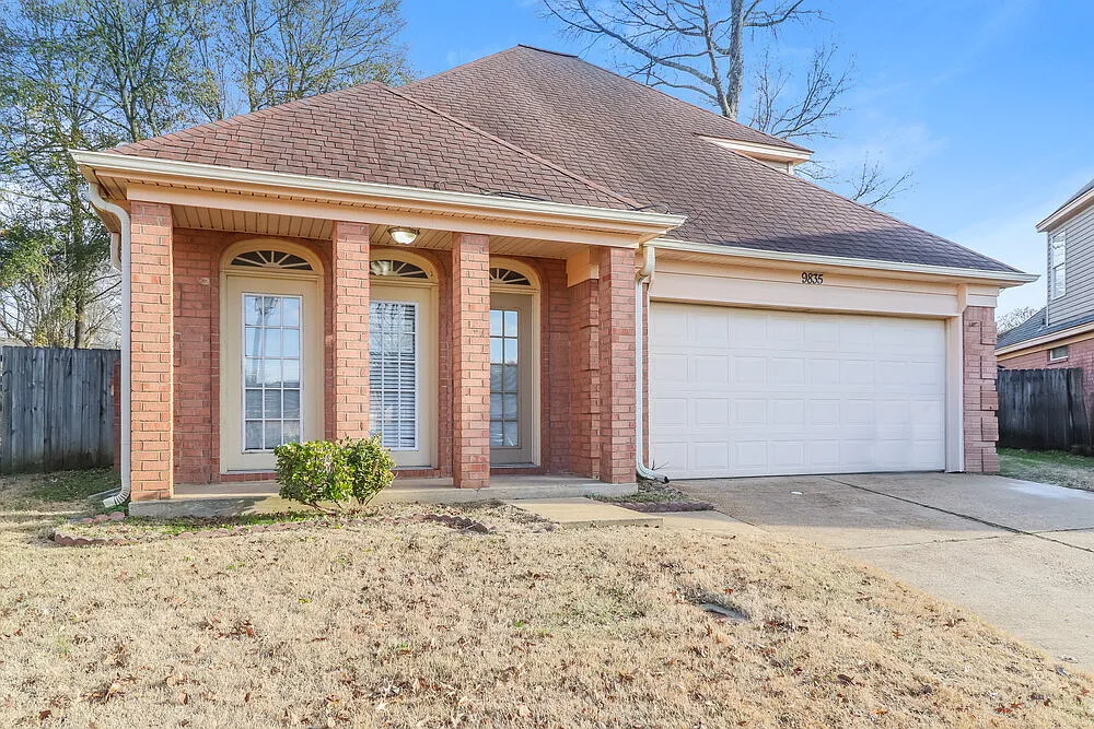 3 bed, 2.5 bath, 1700 sqft, $2,550 — Photo 4