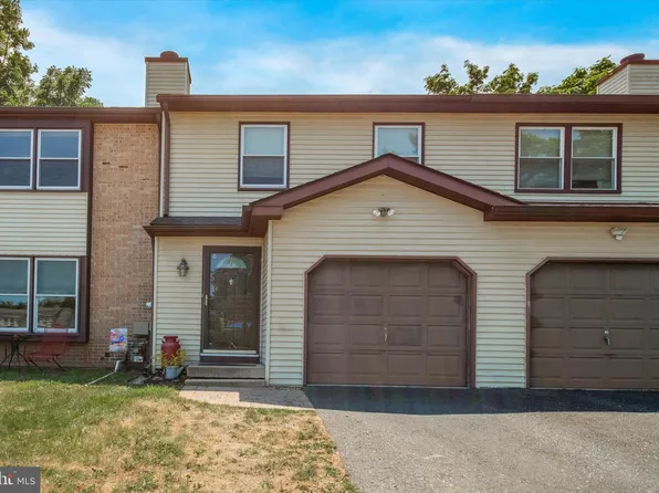2584 Allison Dr, Pottstown, PA 19464