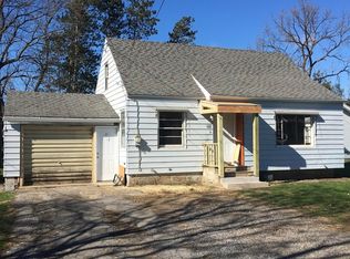 324 Brookfield Rd, Syracuse, NY 13211