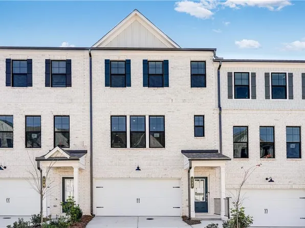 522 Provence Gate Ln, Lawrenceville, GA 30044
