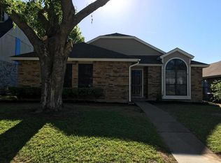 4364 Saugus Dr, Grand Prairie, TX 75052