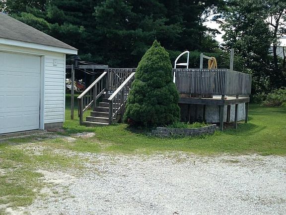 Pool Deck
