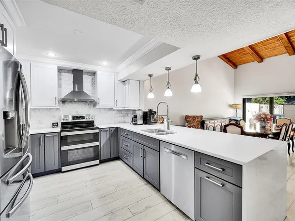 3319 Oak Drive #3319, Hollywood, FL 33021