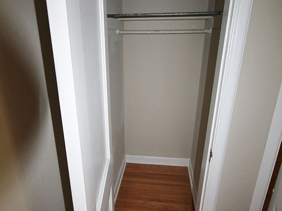 5th image of 1786 King Ave APT B