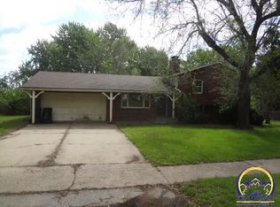 3016 SE California Ave, Topeka, KS 66605