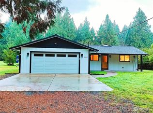 22419 38th Ave NW, Stanwood, WA 98292
