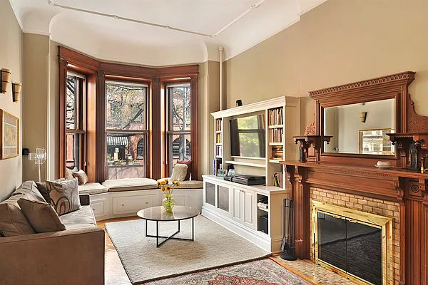 Sold by Corcoran | media 8