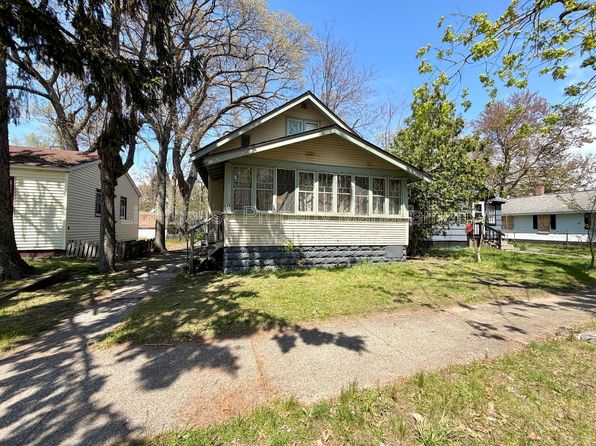 232 E Lincoln Ave