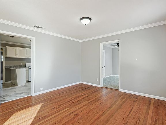3rd image of 3120 Sappington Pl