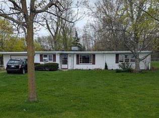 932 E Pine St, Sebewaing, MI 48759