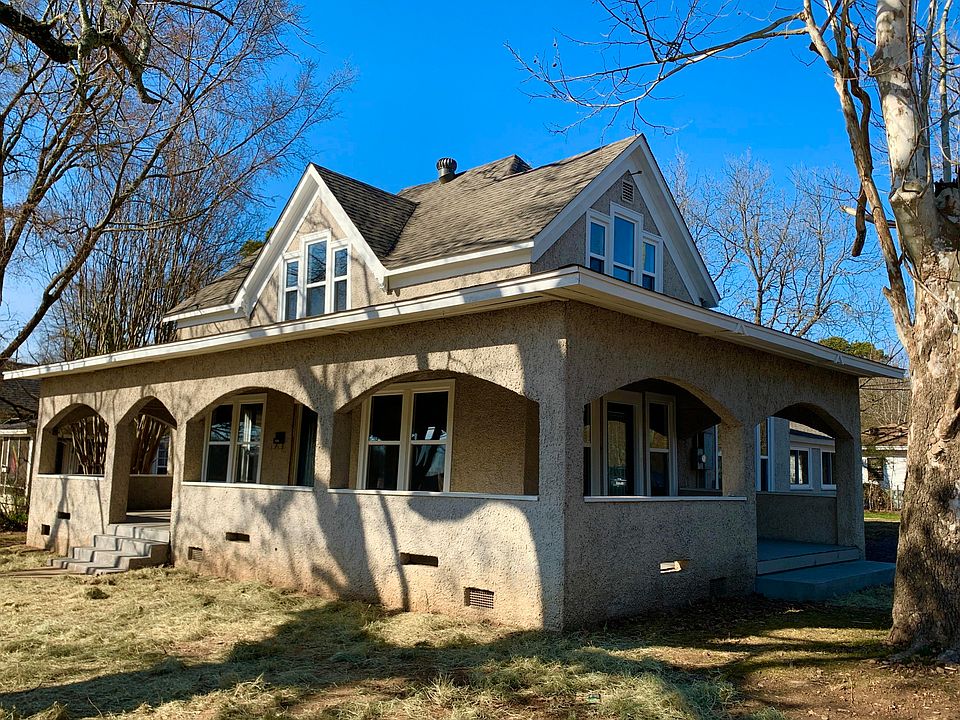 1st image of 1000 W Cherry St