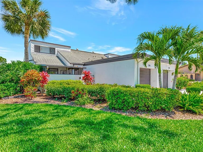 3141 Heatherwood Ln — Photo 3