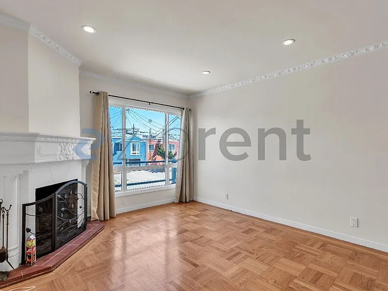 1667 47th Ave — Photo 8