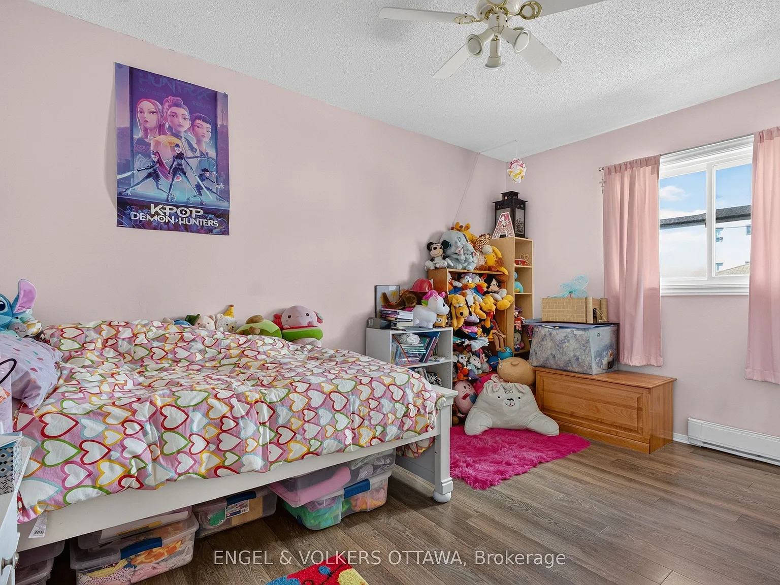 3 bed, $2,000 — Photo 4