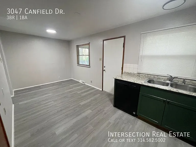 3047 Canfield Dr — Photo 8